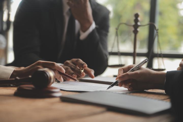 Παραγραφή Ασφαλιστικών Εισφορών ΕΦΚΑ - Δεκαετής παραγραφή - 1833/2021 ΣτΕ Ολομ. 